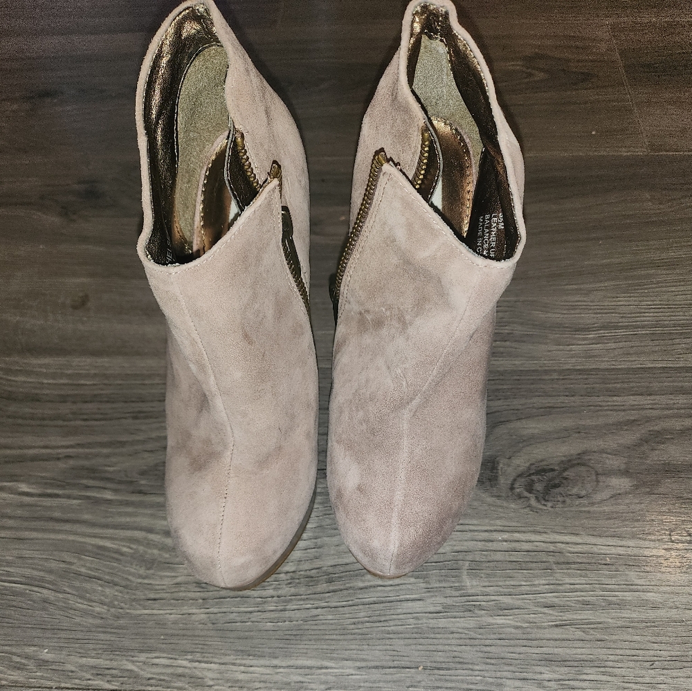 Women's Taupe Ankle Boots